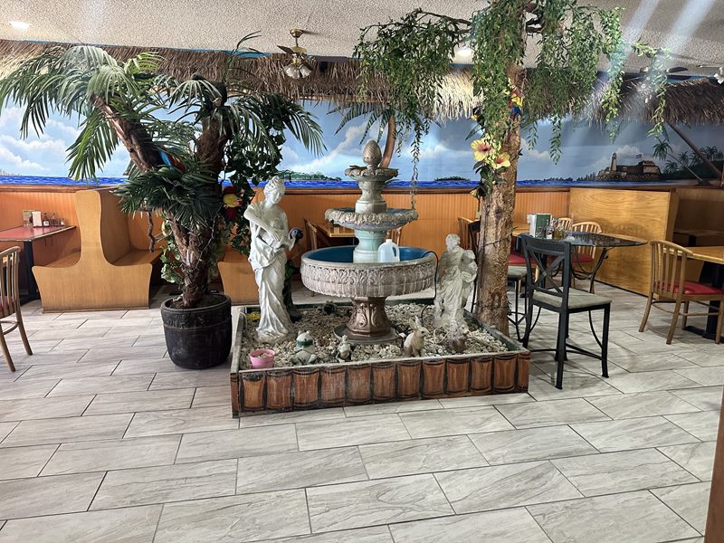 Tampa Style Cubans interior